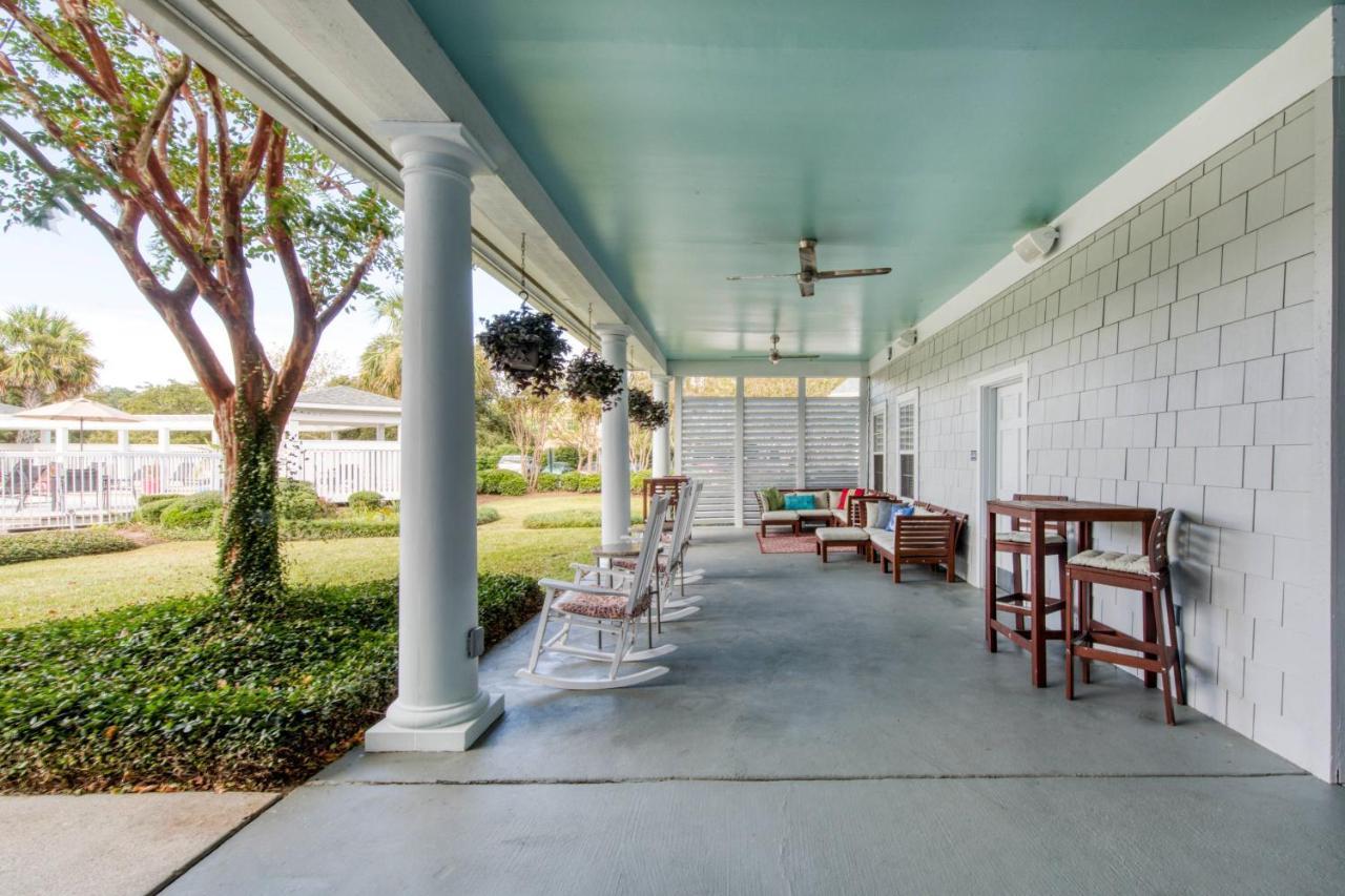 Residence Inn By Marriott Wilmington Landfall Exterior photo