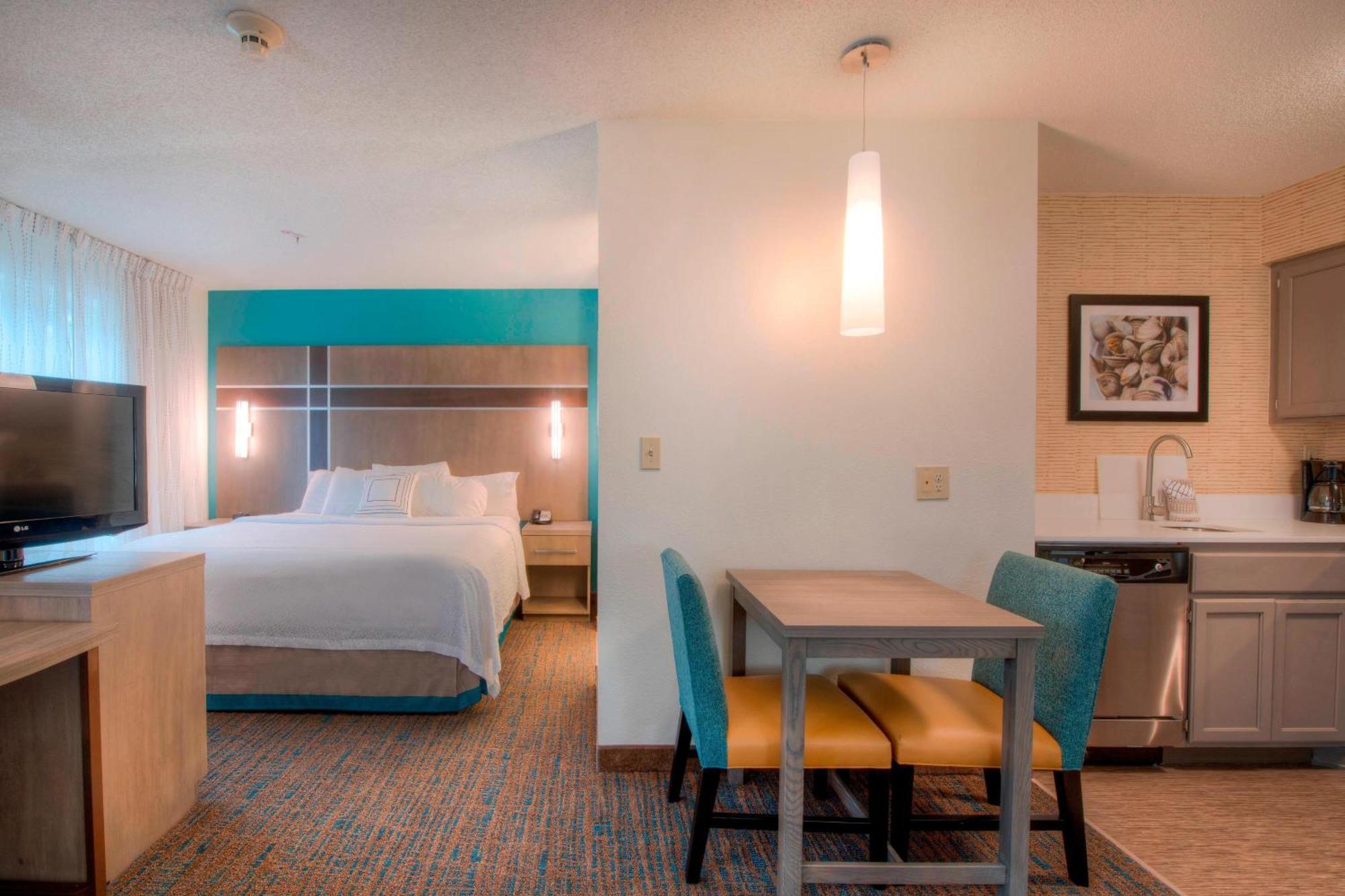 Residence Inn By Marriott Wilmington Landfall Exterior photo