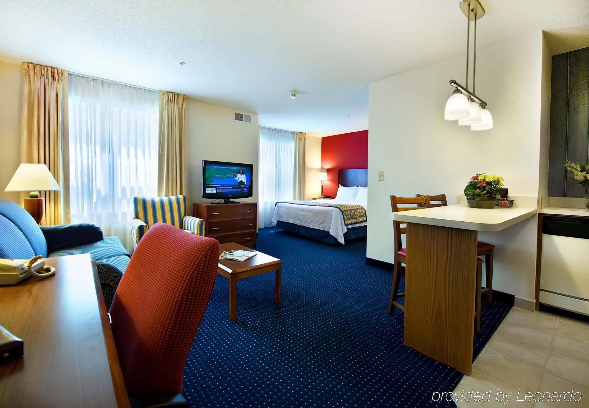 Residence Inn By Marriott Wilmington Landfall Room photo